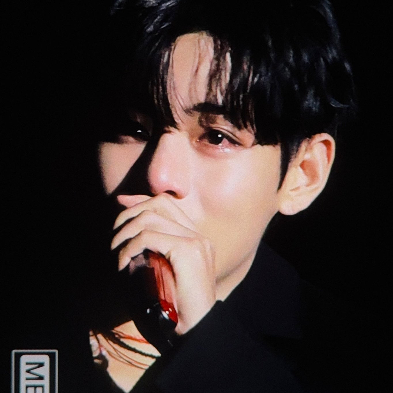 뷔 (방탄소년단) 최근 활동샷