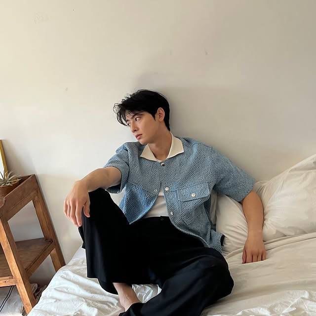 A moment captured by Eunwoo (ASTRO)'s fan