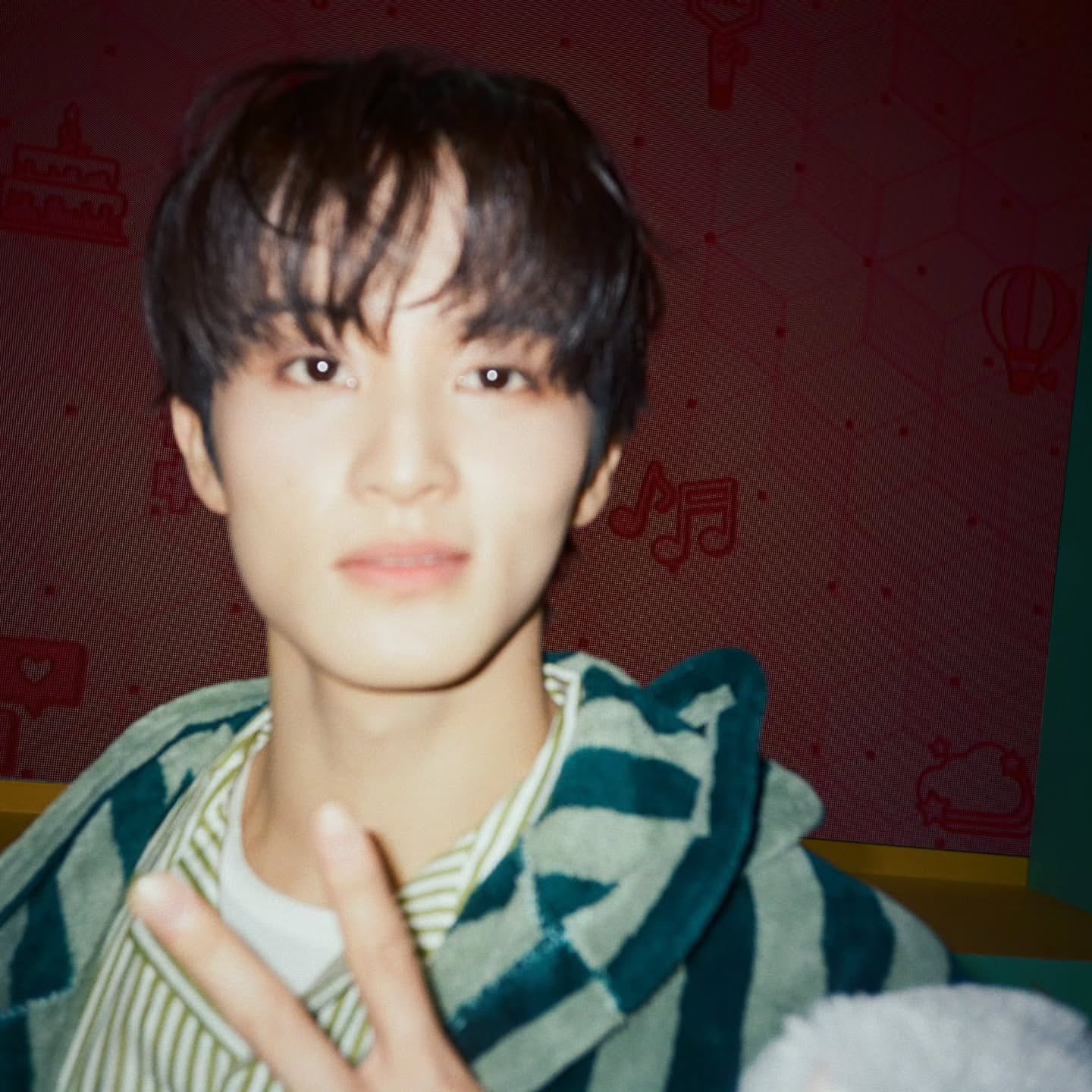 Latest photo of Mark (NCT 127, NCT DREAM)