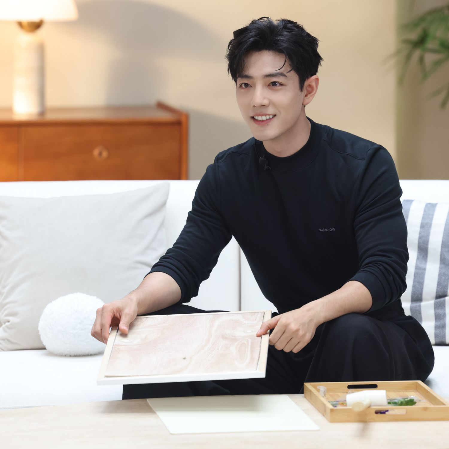 Behind-the-scenes cut of Xiao Zhan