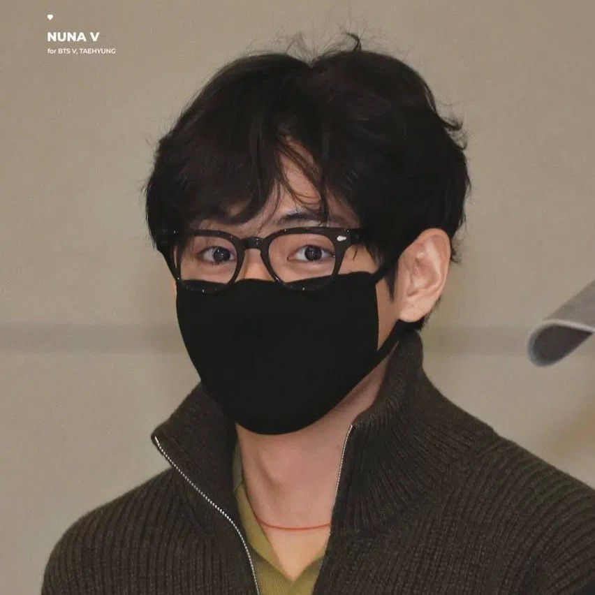 뷔 (방탄소년단) 팬이 찍은 순간