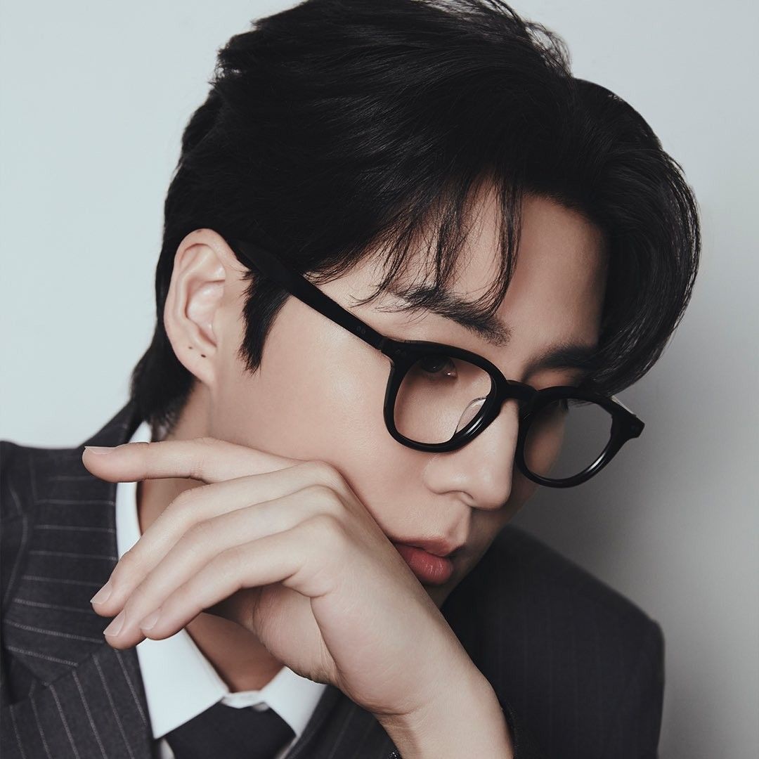Latest photo of Young K (DAY6)