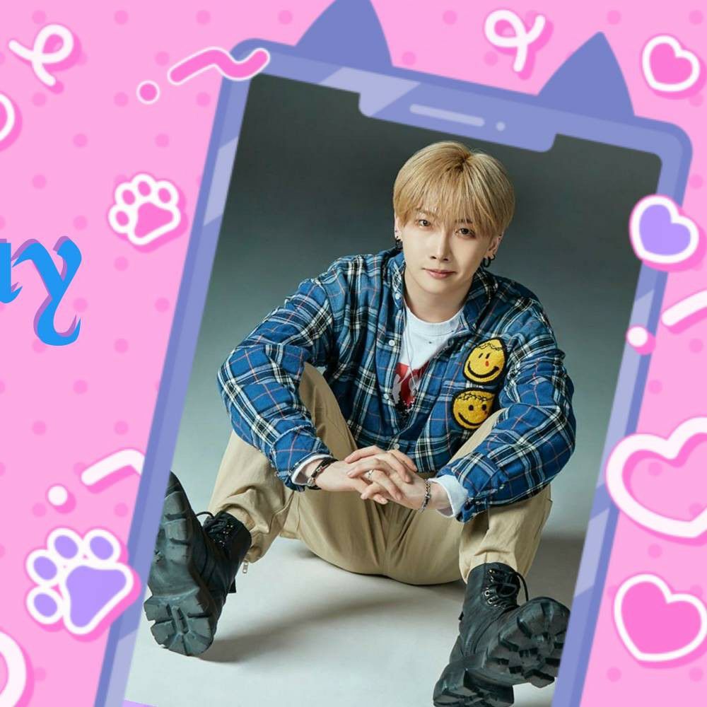 Recent activity shot of Hoyoung (VERIVERY)