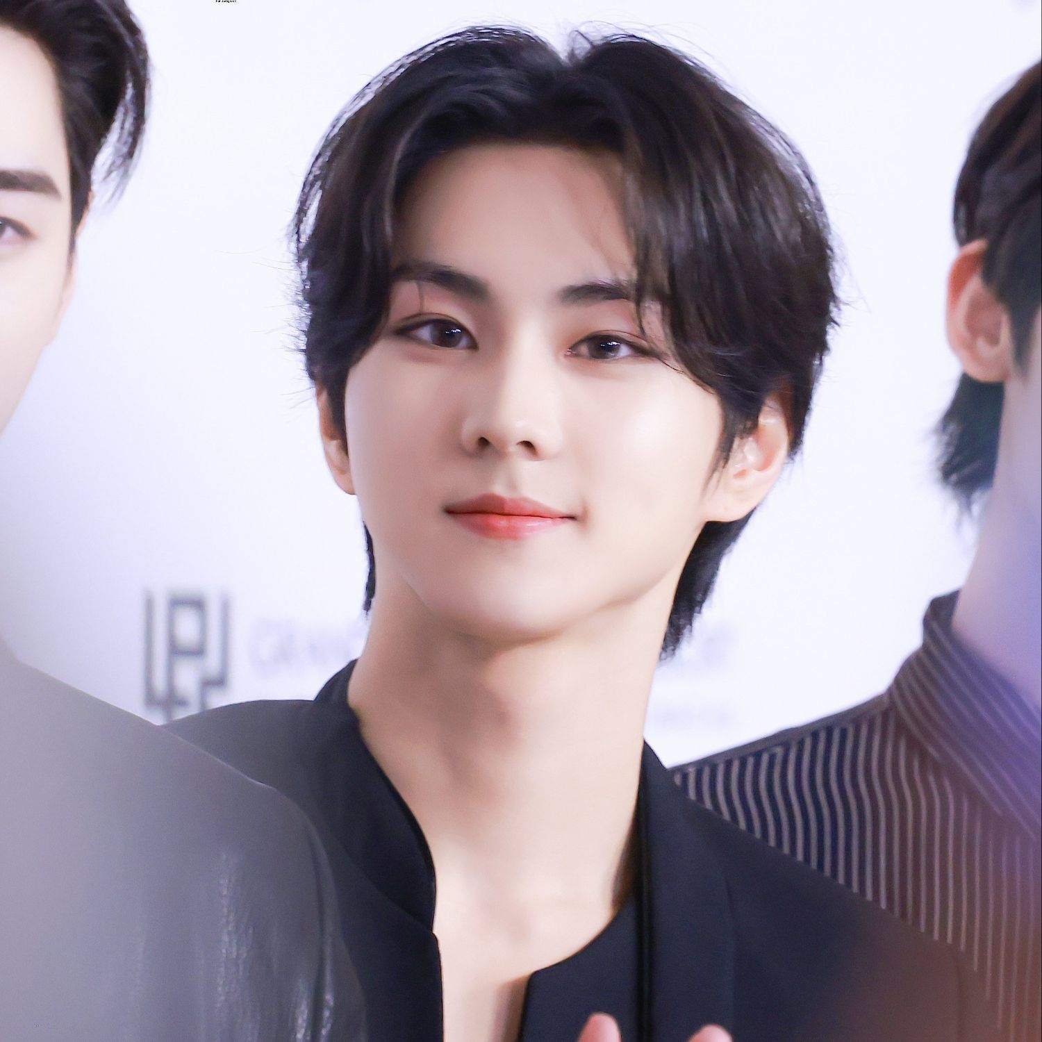 Latest photo of Jungwon (ENHYPEN)