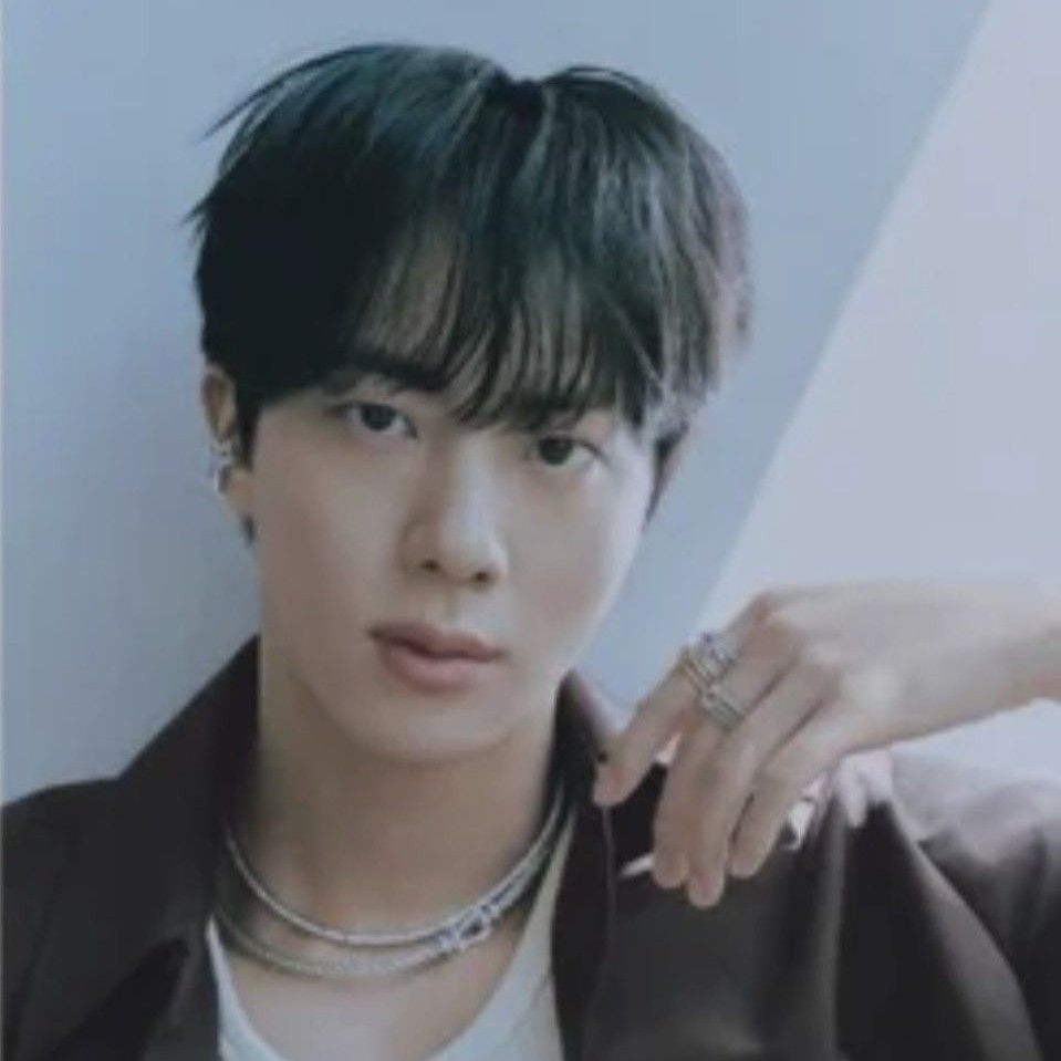 진 (방탄소년단) 최근 활동샷