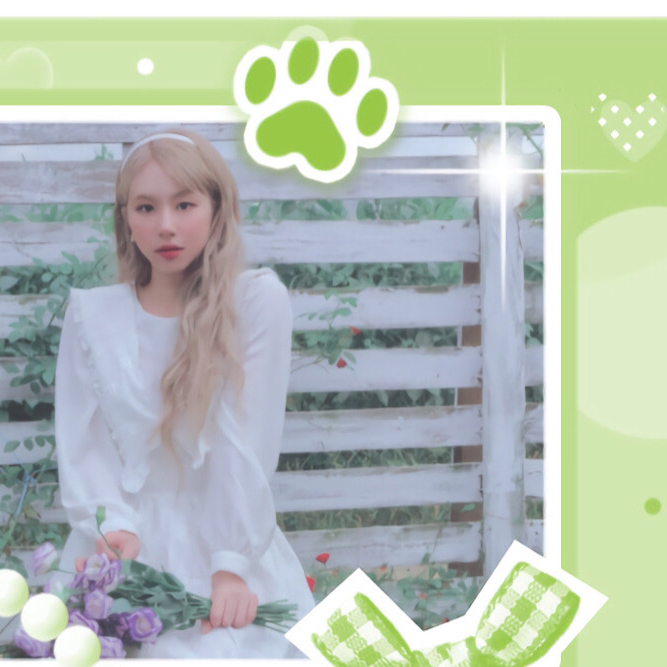 Behind-the-scenes cut of Chaeyoung (TWICE)