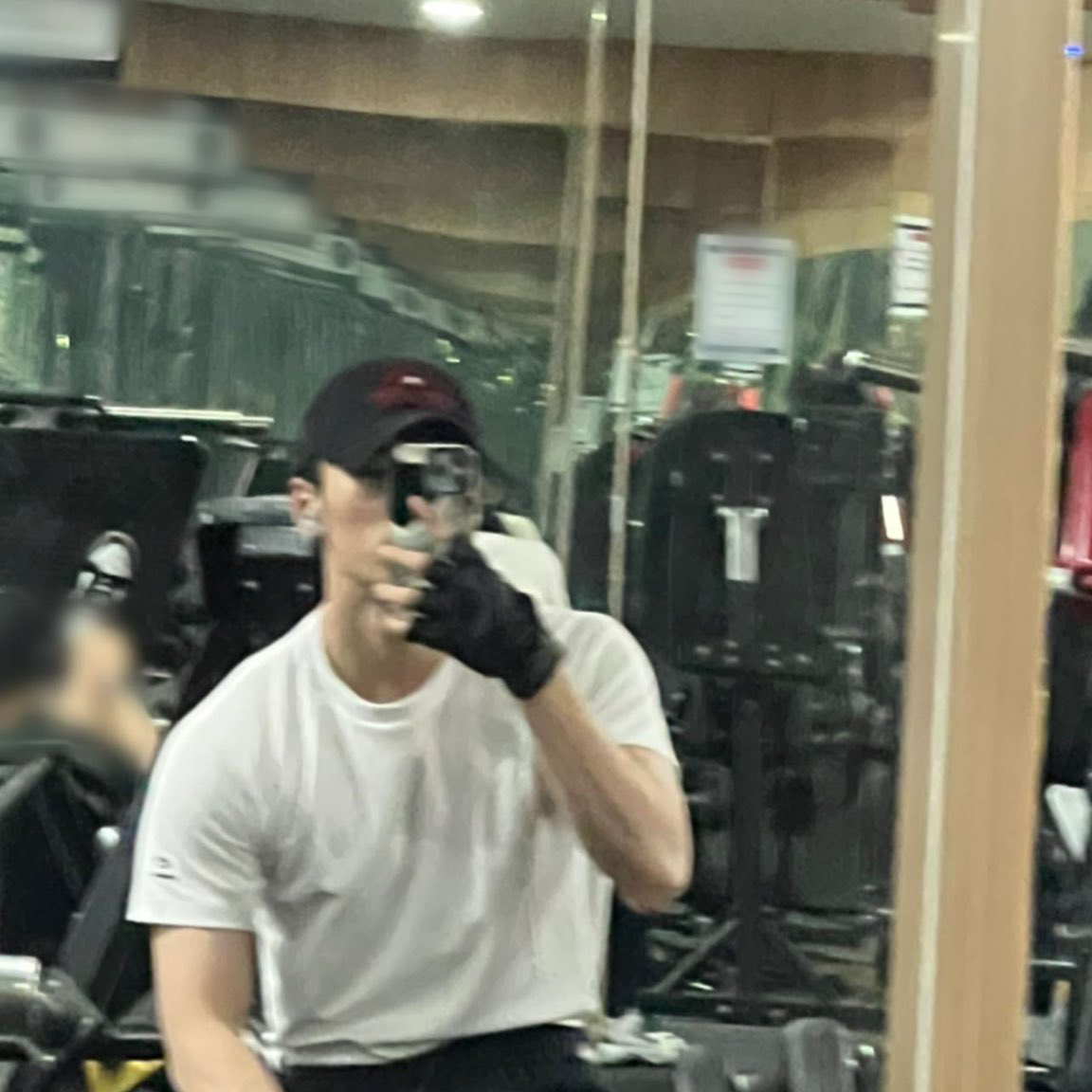 Behind-the-scenes cut of Kim Junseo (WEi)