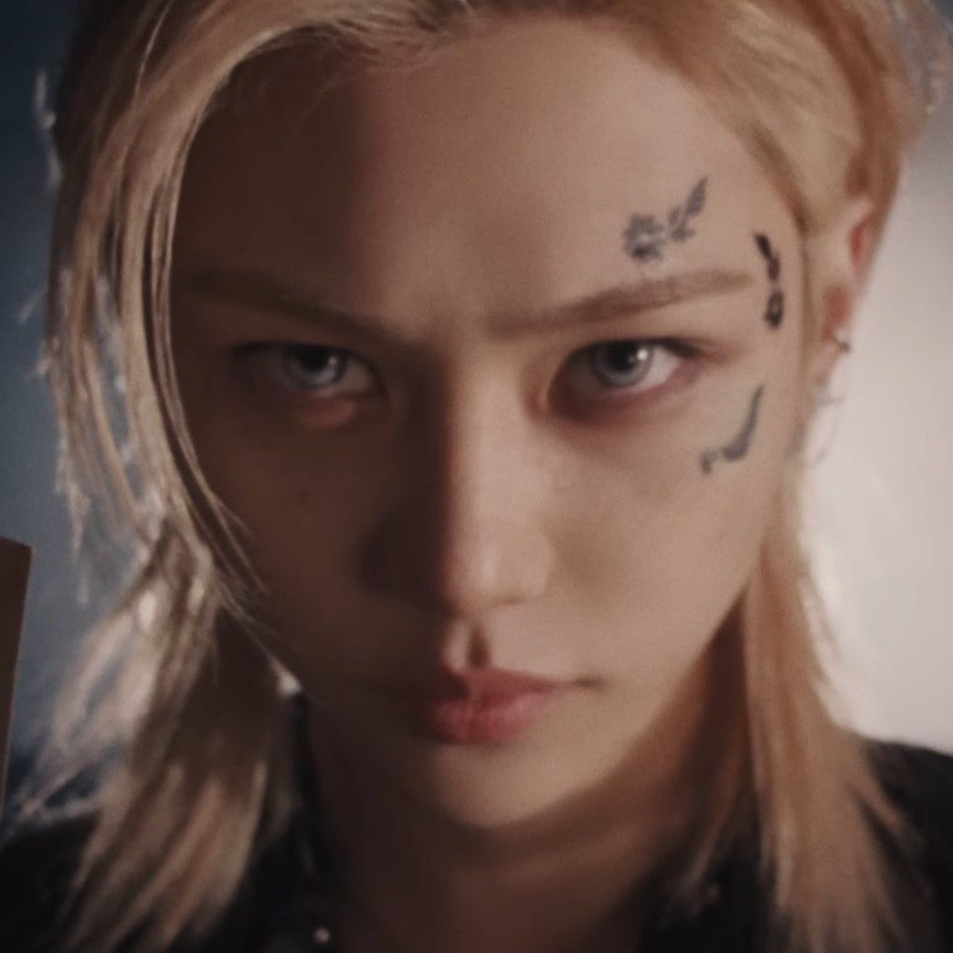 Behind-the-scenes cut of Felix (Stray Kids)