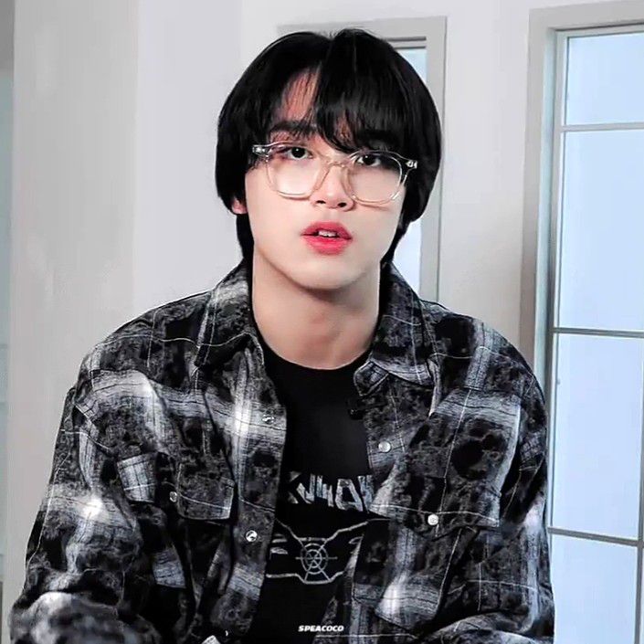 Latest photo of Haechan (NCT 127, NCT DREAM)