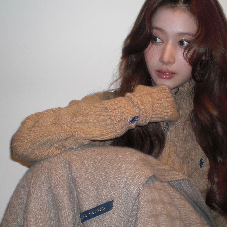 사나 (TWICE)의 최신 사진