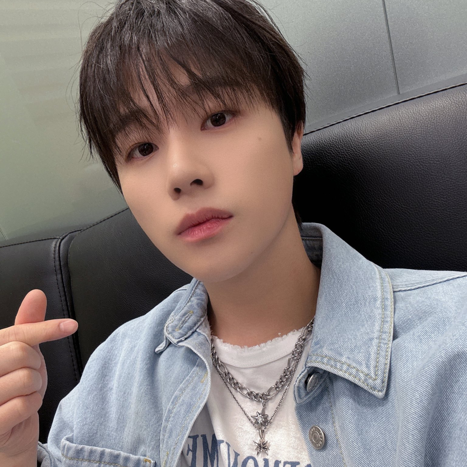 金振焕 (iKON)的幕后花絮