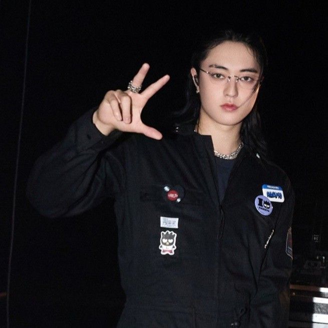 Foto aktivitas terbaru Haruto (TREASURE)