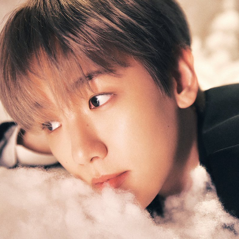 백현 (EXO) 최근 활동샷