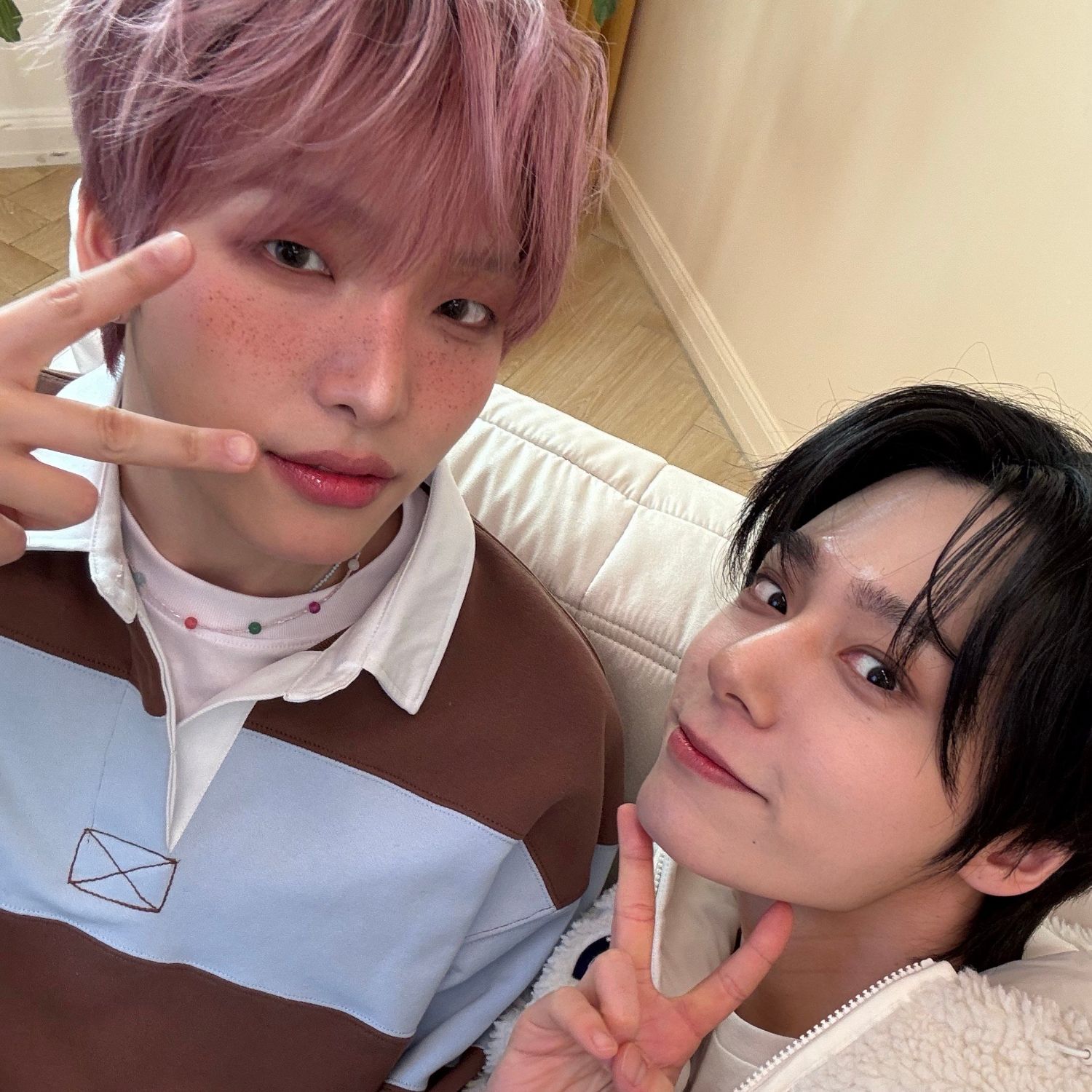 A moment captured by Seoho (ONEUS)'s fan