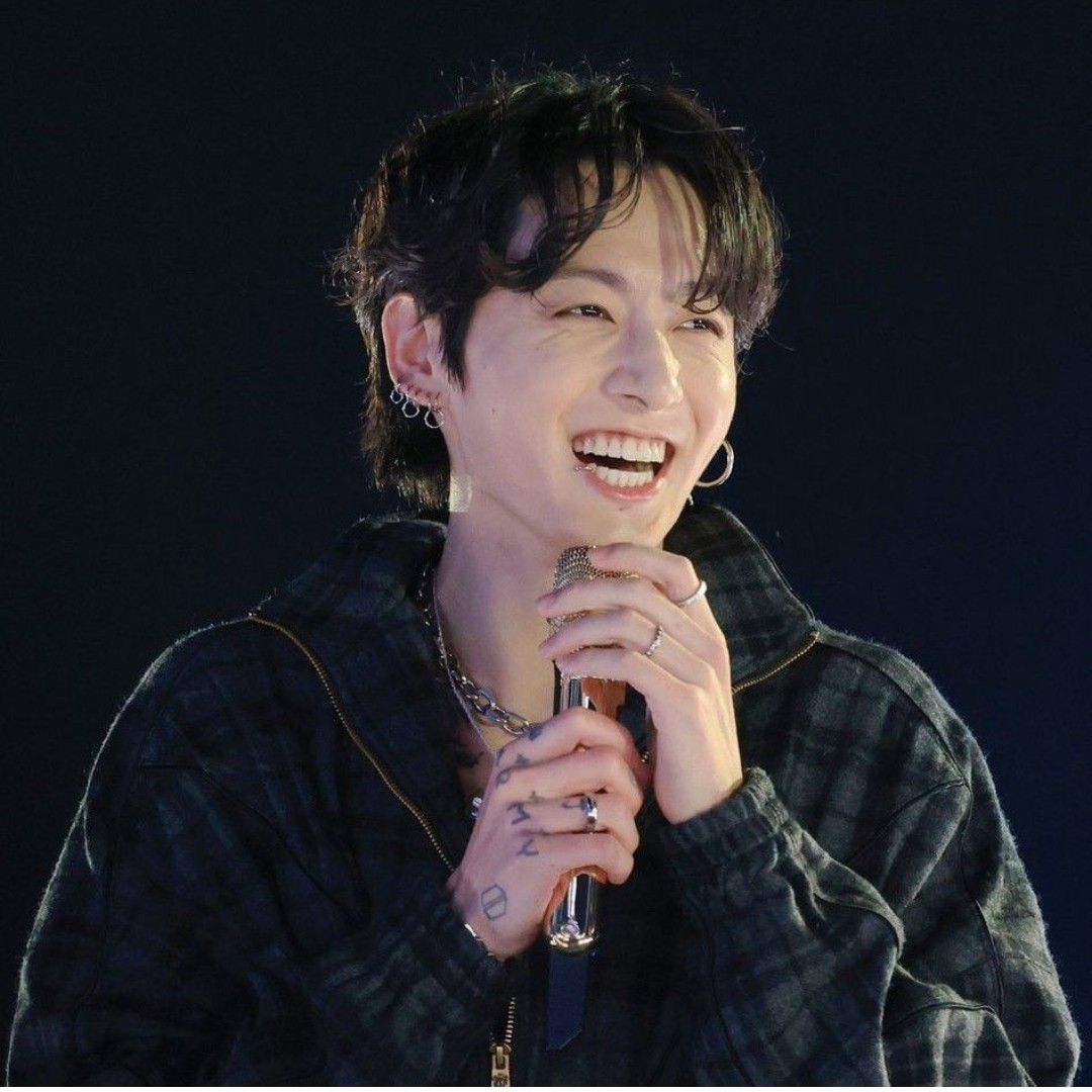 Latest photo of Jungkook (BTS)