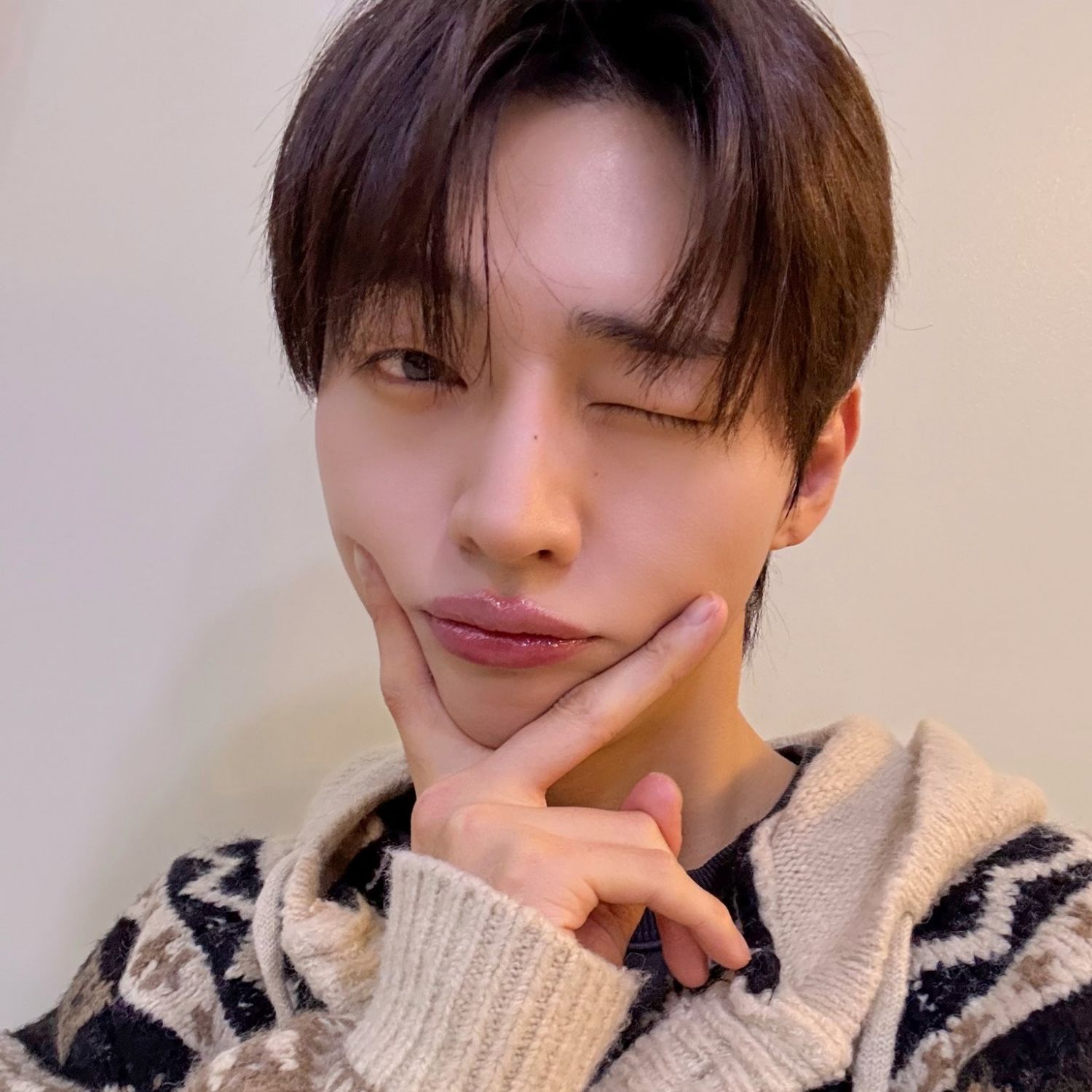 Recent activity shot of Yoon Jisung