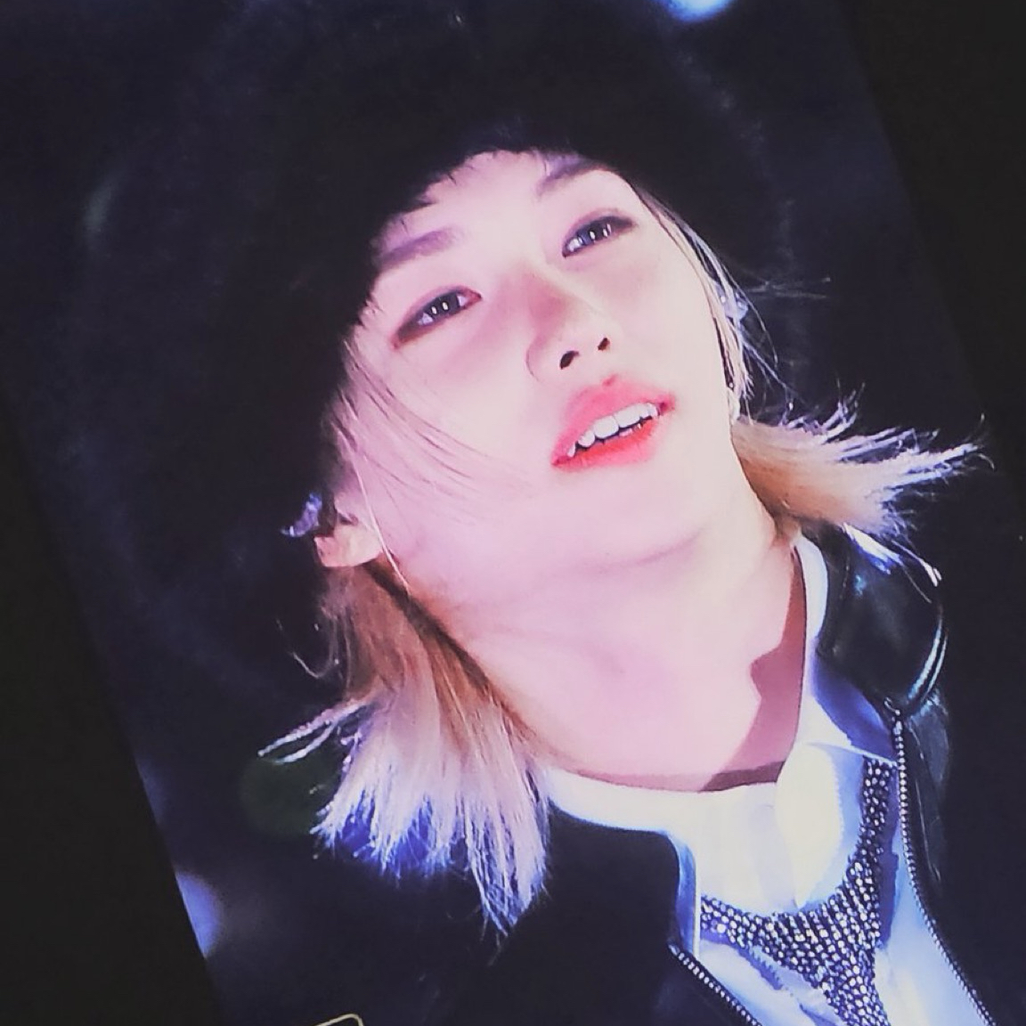 Foto aktivitas terbaru Felix (Stray Kids)