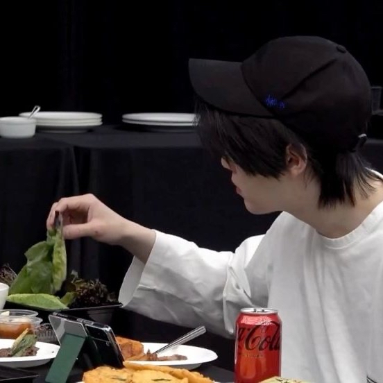 SUGA (防彈少年團)粉絲拍下的瞬間