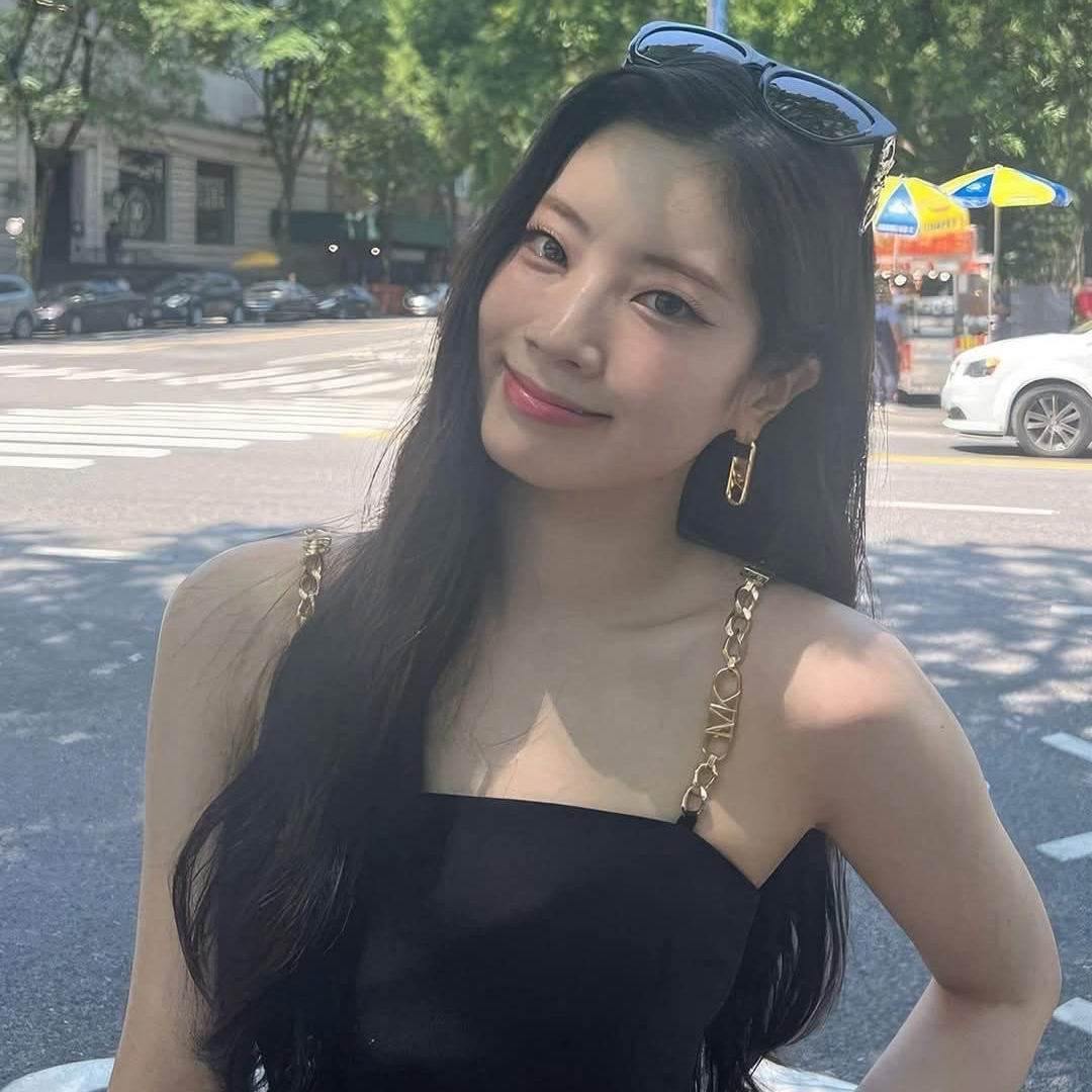 Momen yang diabadikan oleh penggemar Dahyun (TWICE)