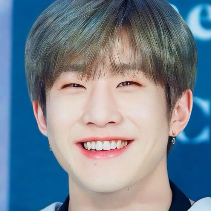 Latest photo of Jinjin (ASTRO)
