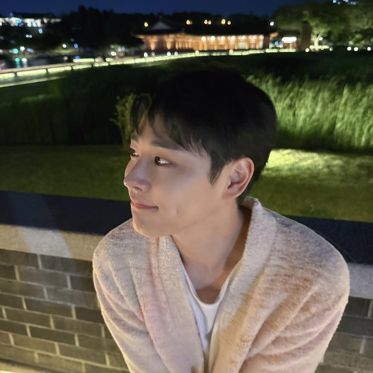 Latest photo of Choi Byungchan