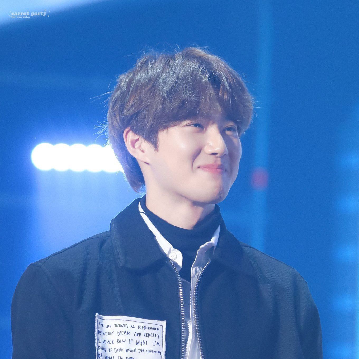 Suho (EXO)的最新活动照片