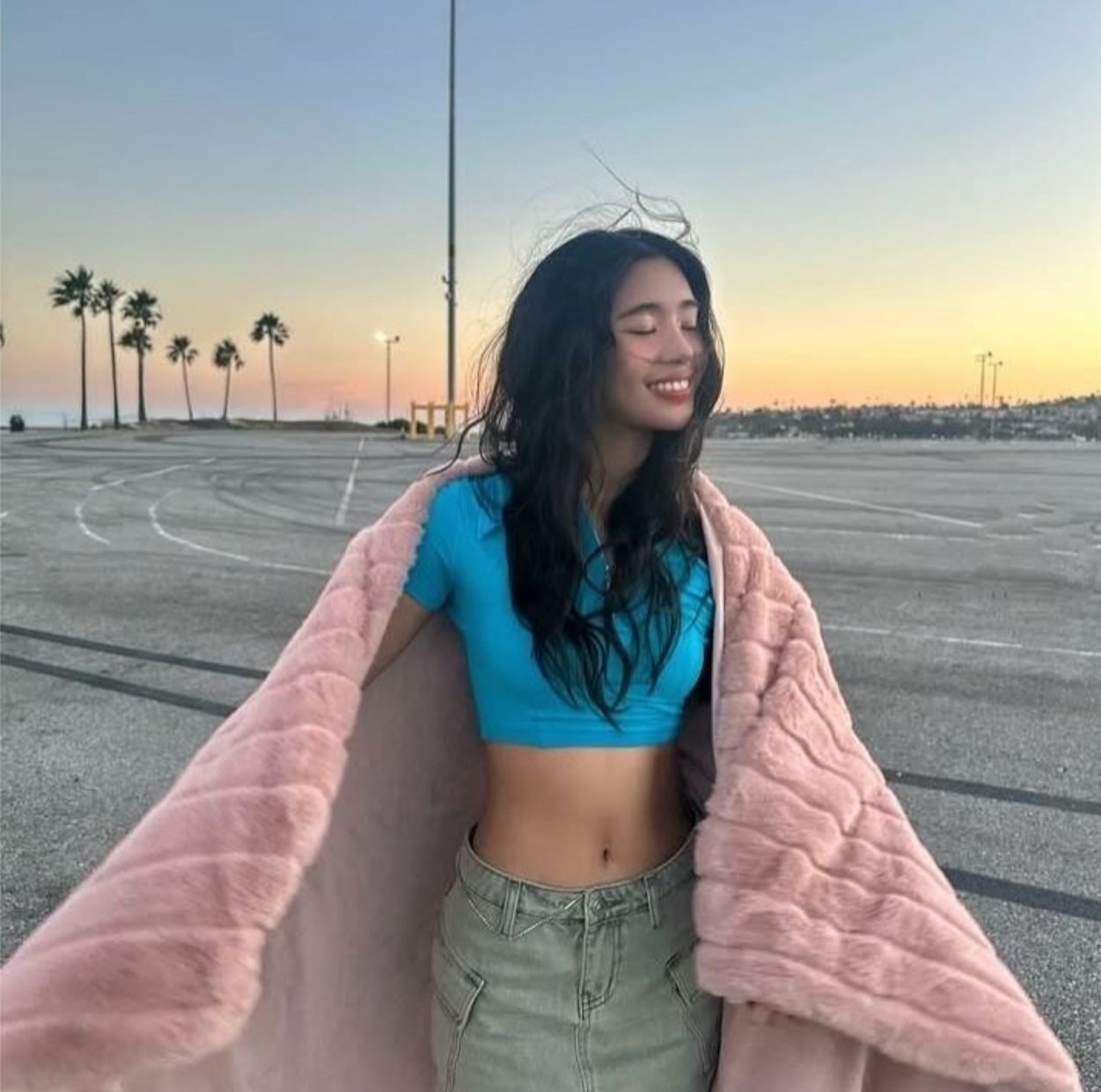 Latest photo of Sophia (KATSEYE)