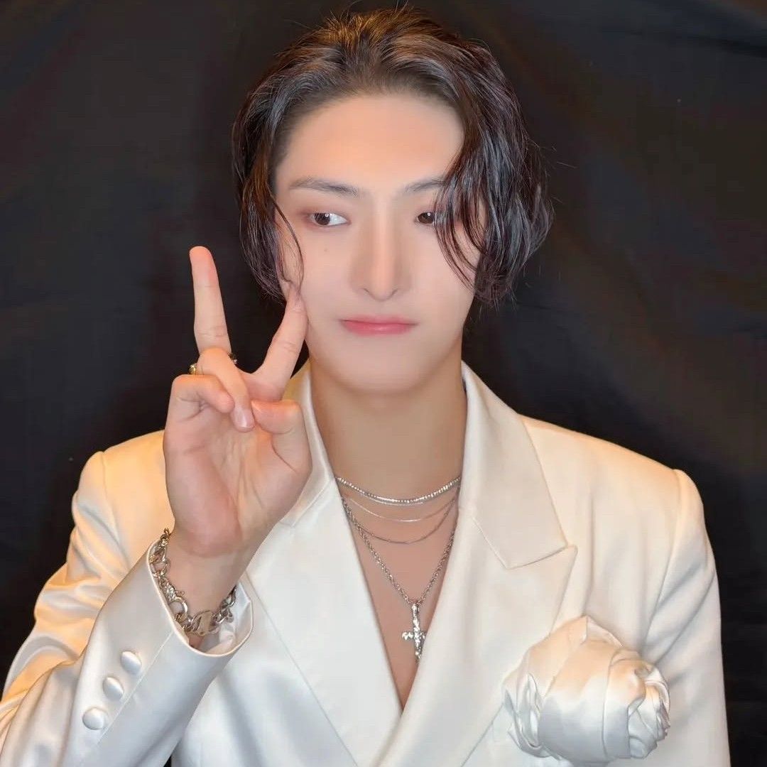 Behind-the-scenes cut of Mingi (ATEEZ)