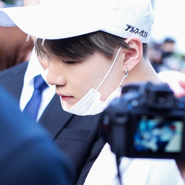 A moment captured by SUGA (BTS)'s fan