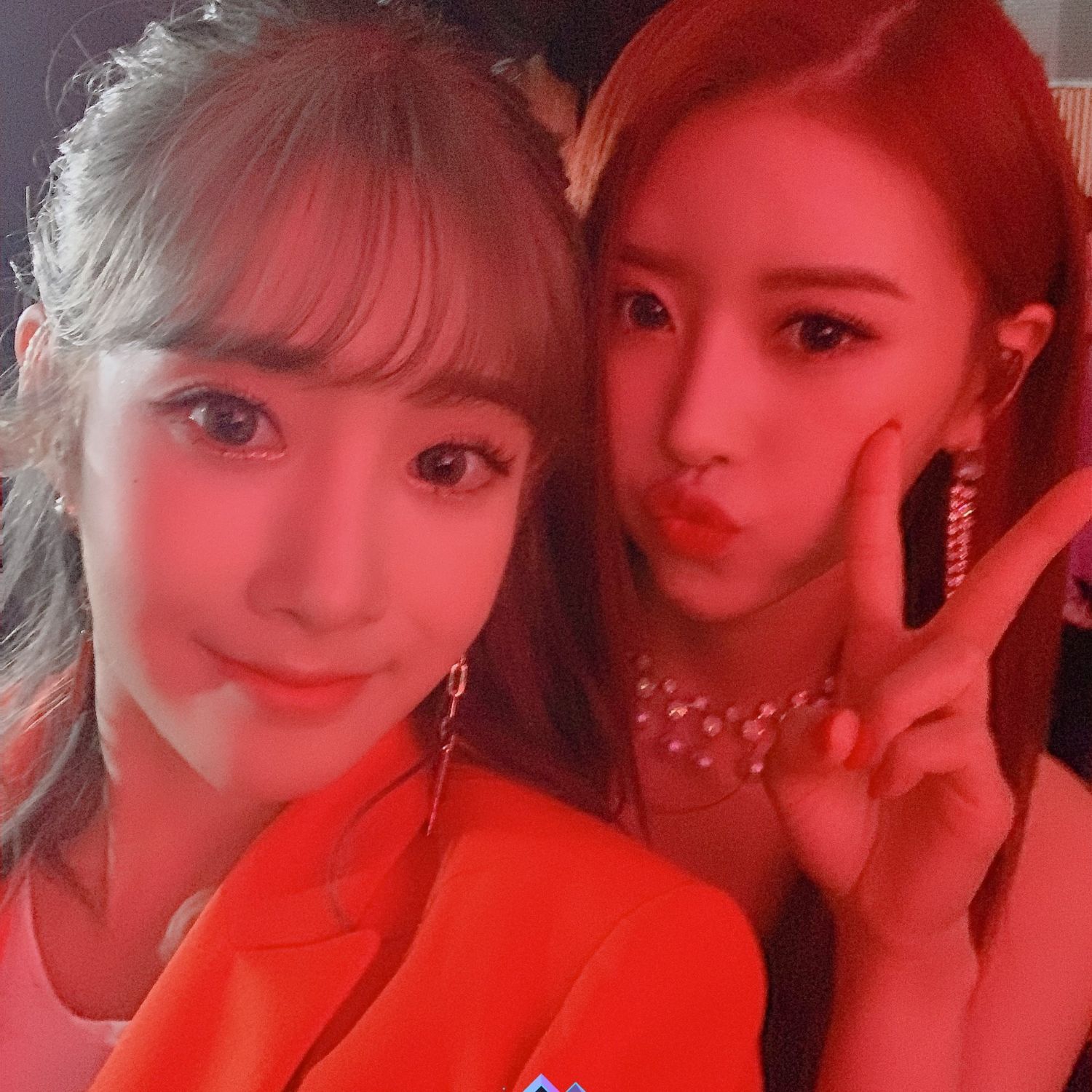 러블리즈 최근 활동샷