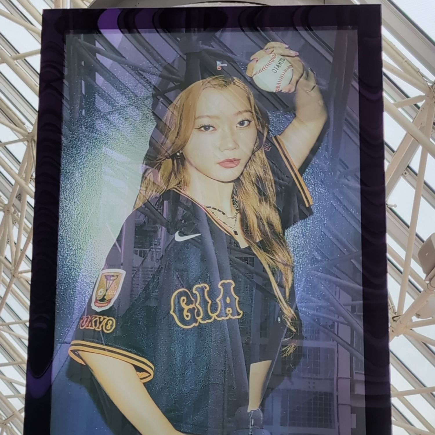 Behind-the-scenes cut of Sakaguchi Rino (IS:SUE)