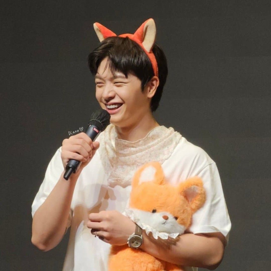 Recent activity shot of Yook Sungjae (BTOB)
