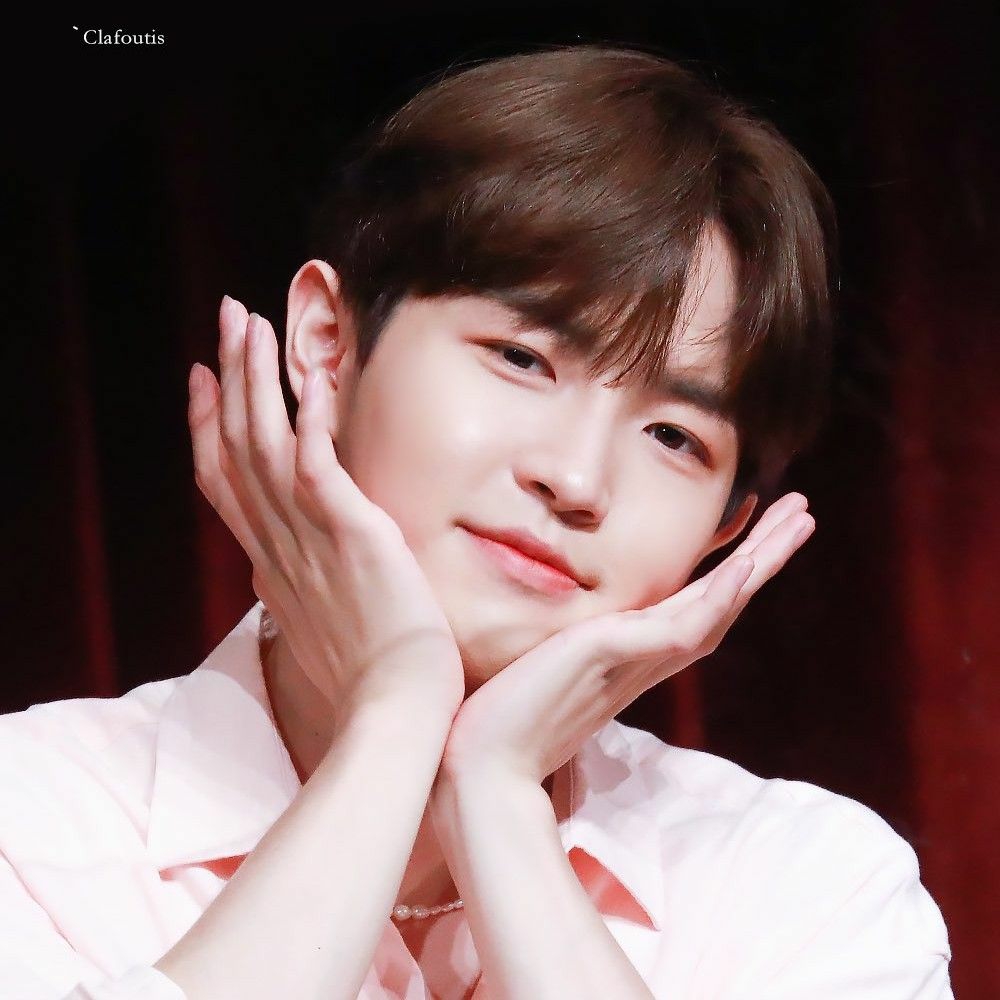 Recent activity shot of Kim Jaehwan