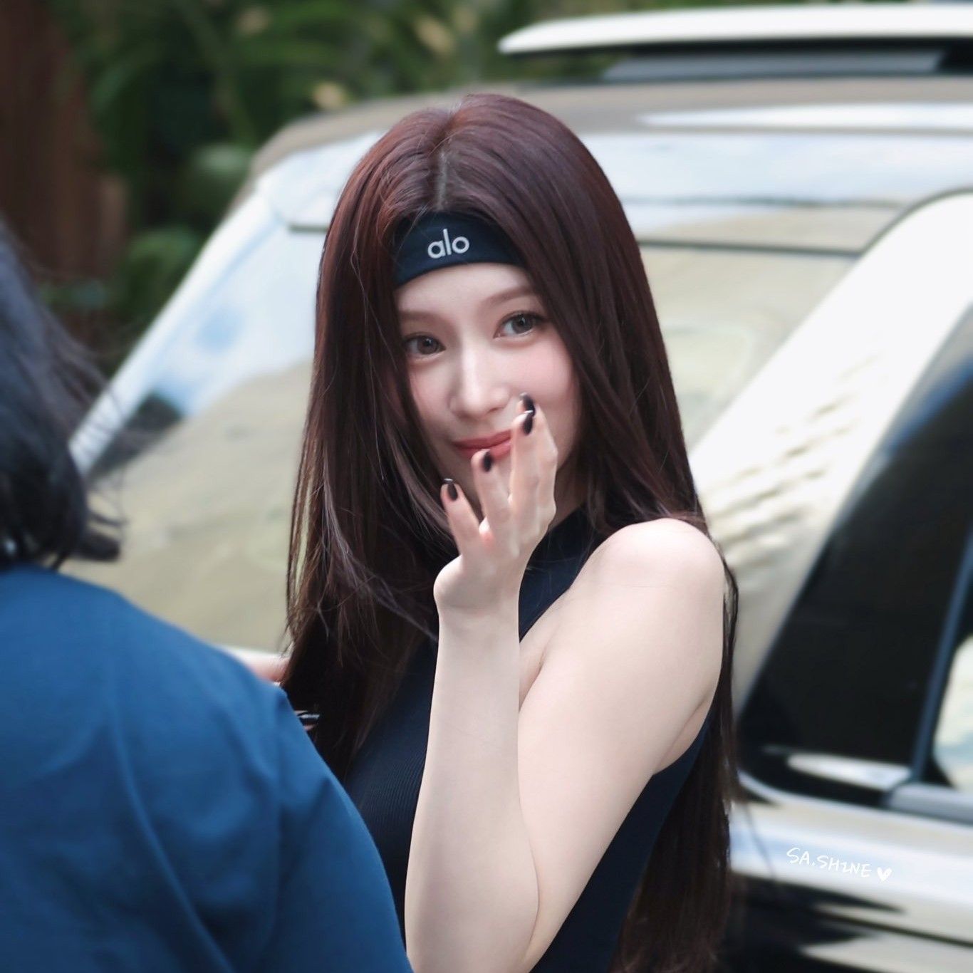 Latest photo of Sana (TWICE)