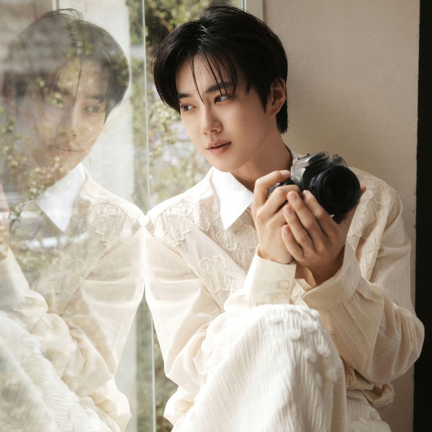 Latest photo of Suho (EXO)
