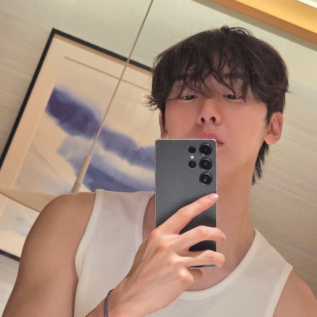 Latest photo of Sanha (ASTRO)