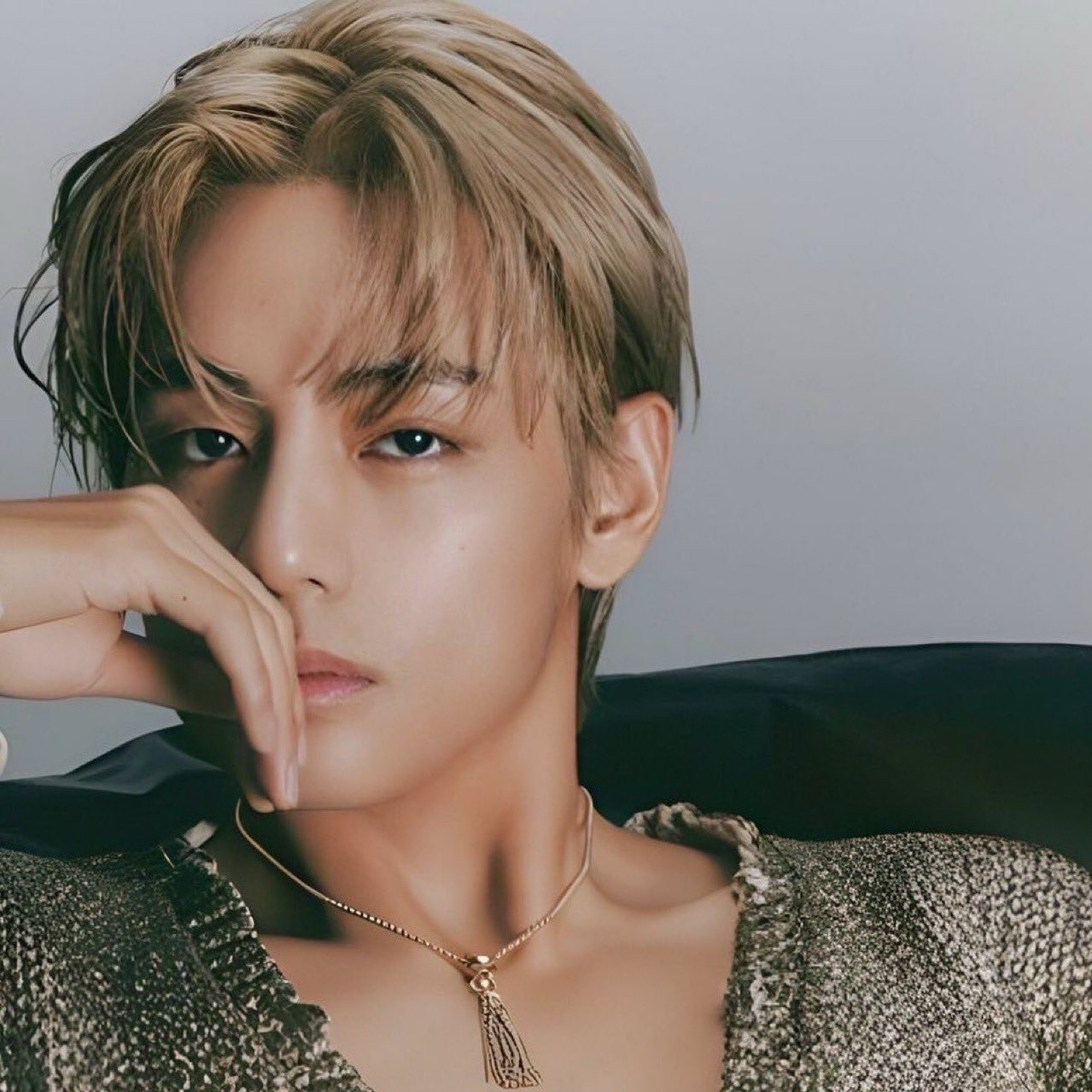 Latest photo of V (BTS)