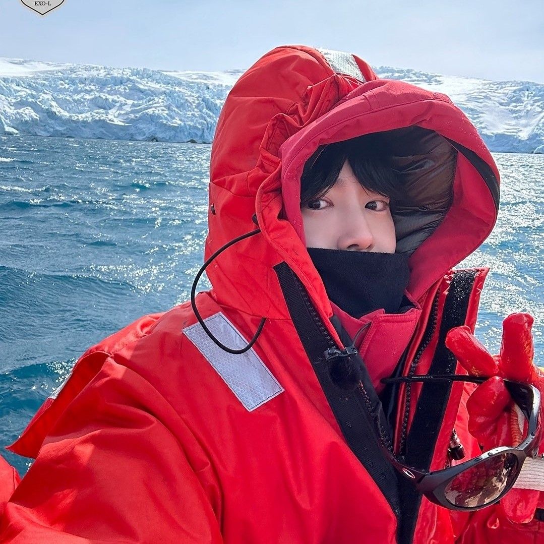 Latest photo of Suho (EXO)