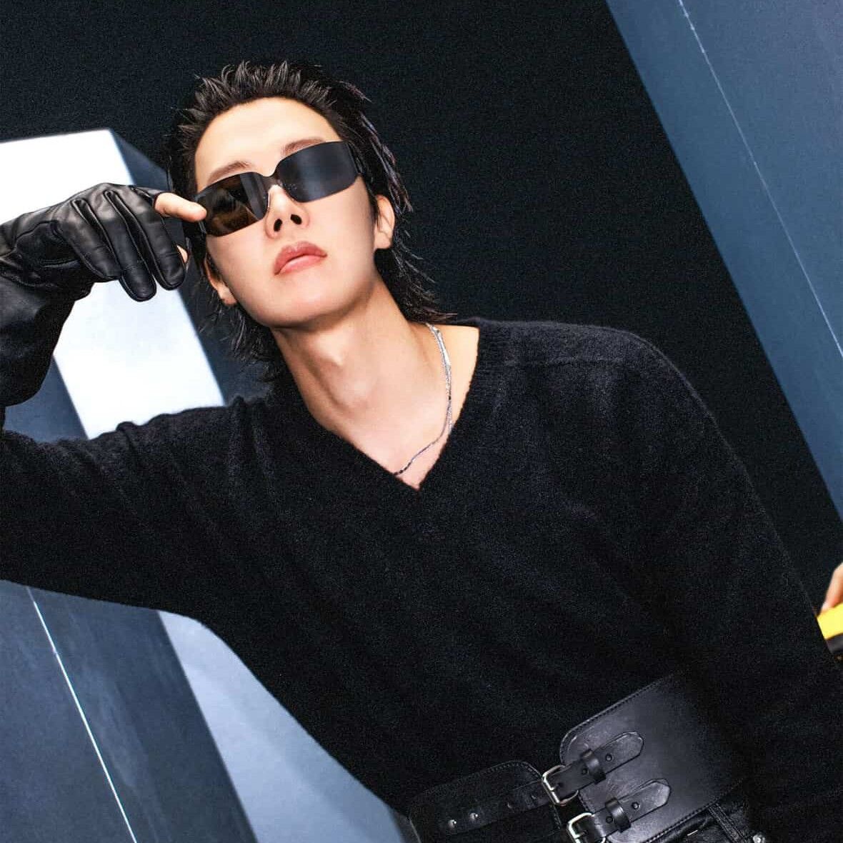 J-hope (防彈少年團)的幕後花絮