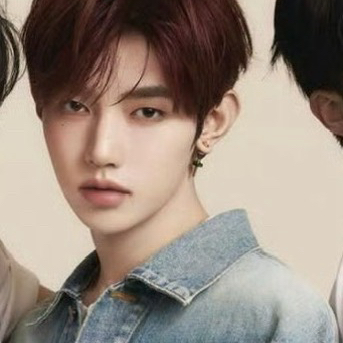 Latest photo of Zhang Hao (ZEROBASEONE)