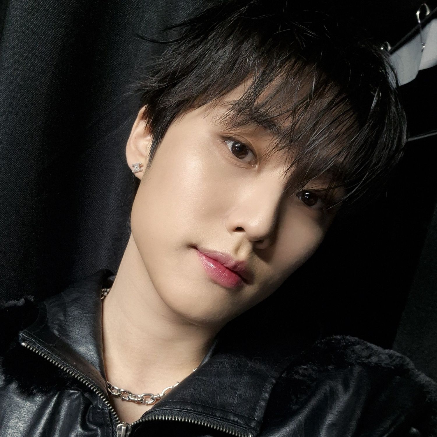 A moment captured by Jacob (THE BOYZ)'s fan