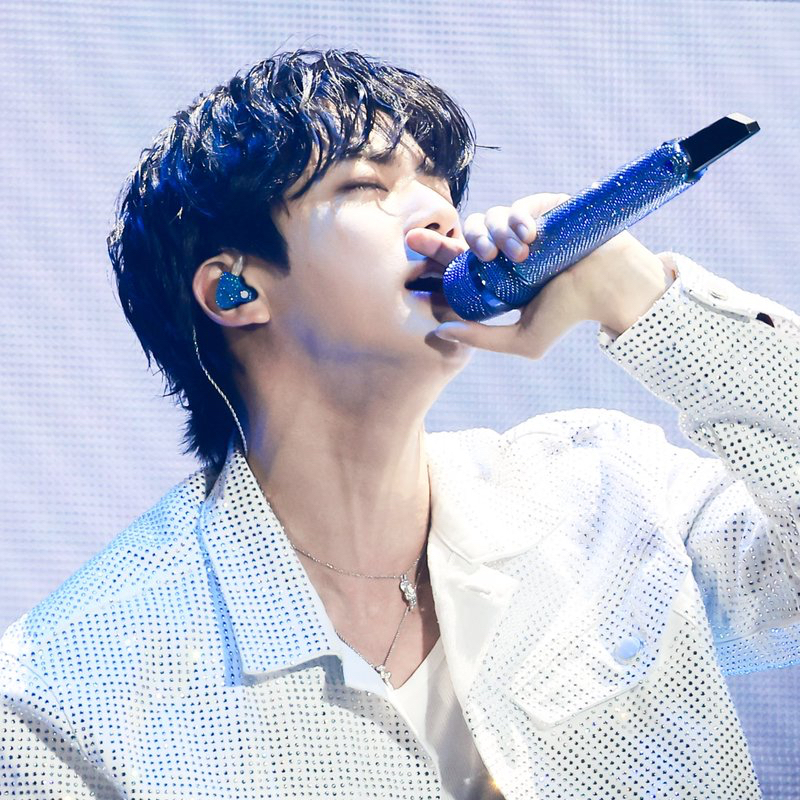 진 (방탄소년단)의 최신 사진