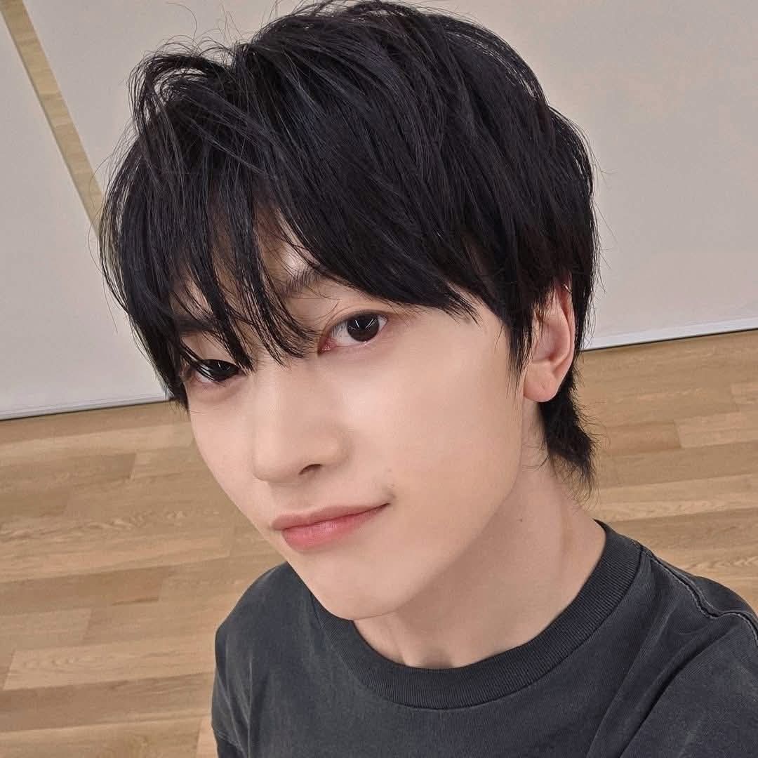 Behind-the-scenes cut of Seok Matthew (ZEROBASEONE)