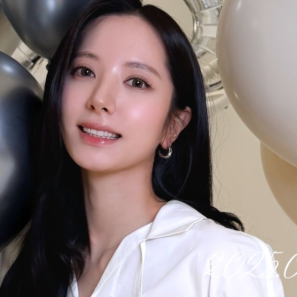 Behind-the-scenes cut of Bona (WJSN)