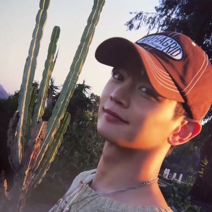 A moment captured by Minho (SHINee)'s fan