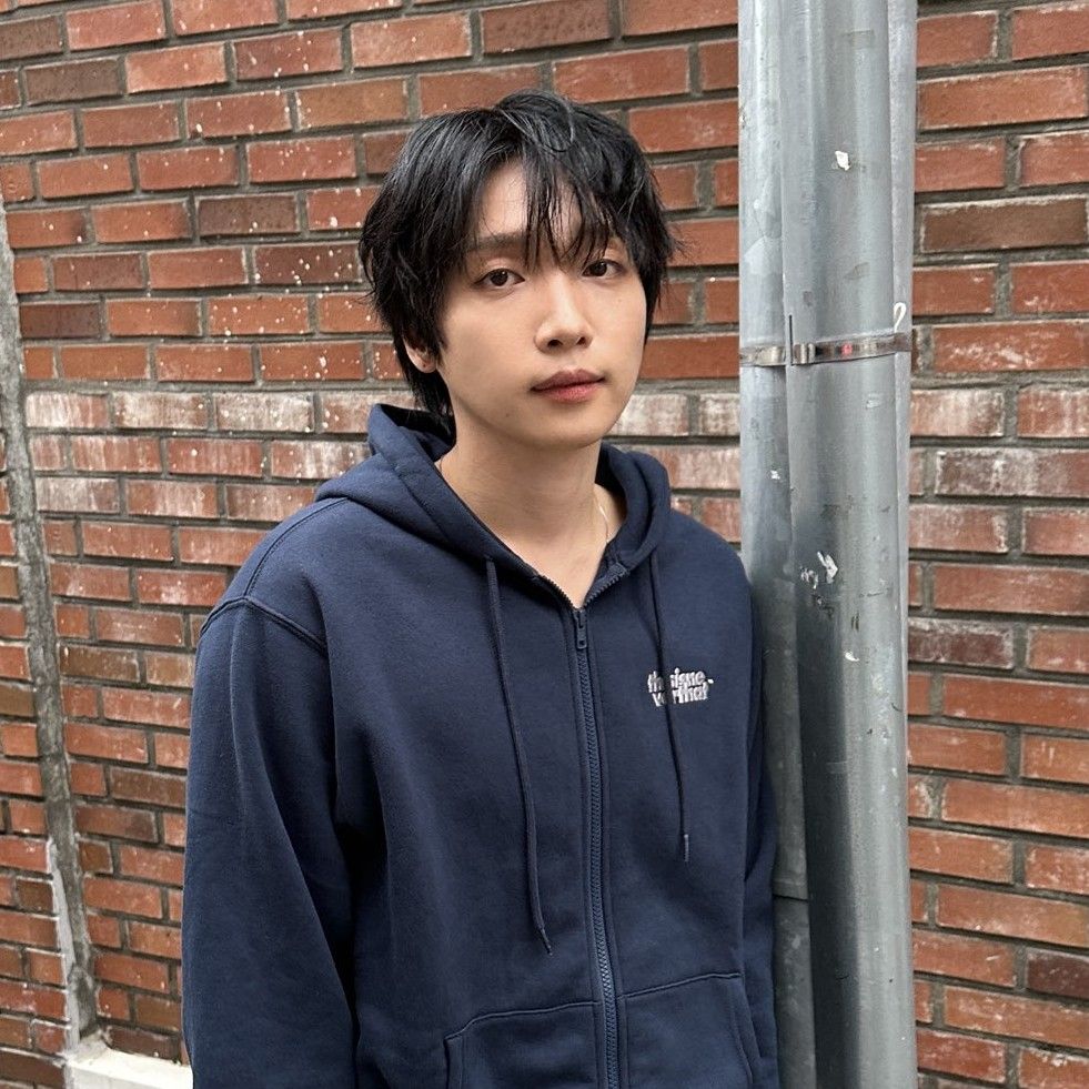 Latest photo of Jeong Sewoon