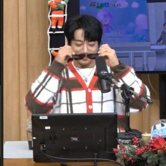 Latest photo of Hwang Chiyeol