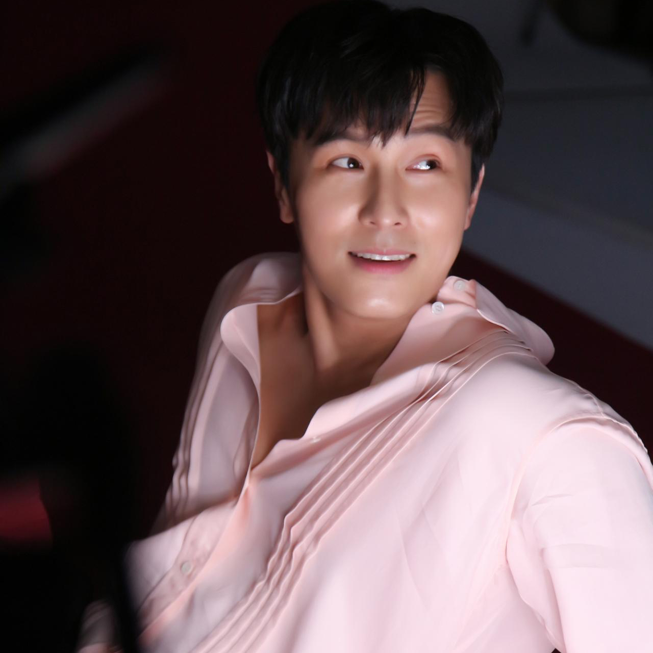 Latest photo of Kim Dongwan (SHINHWA)