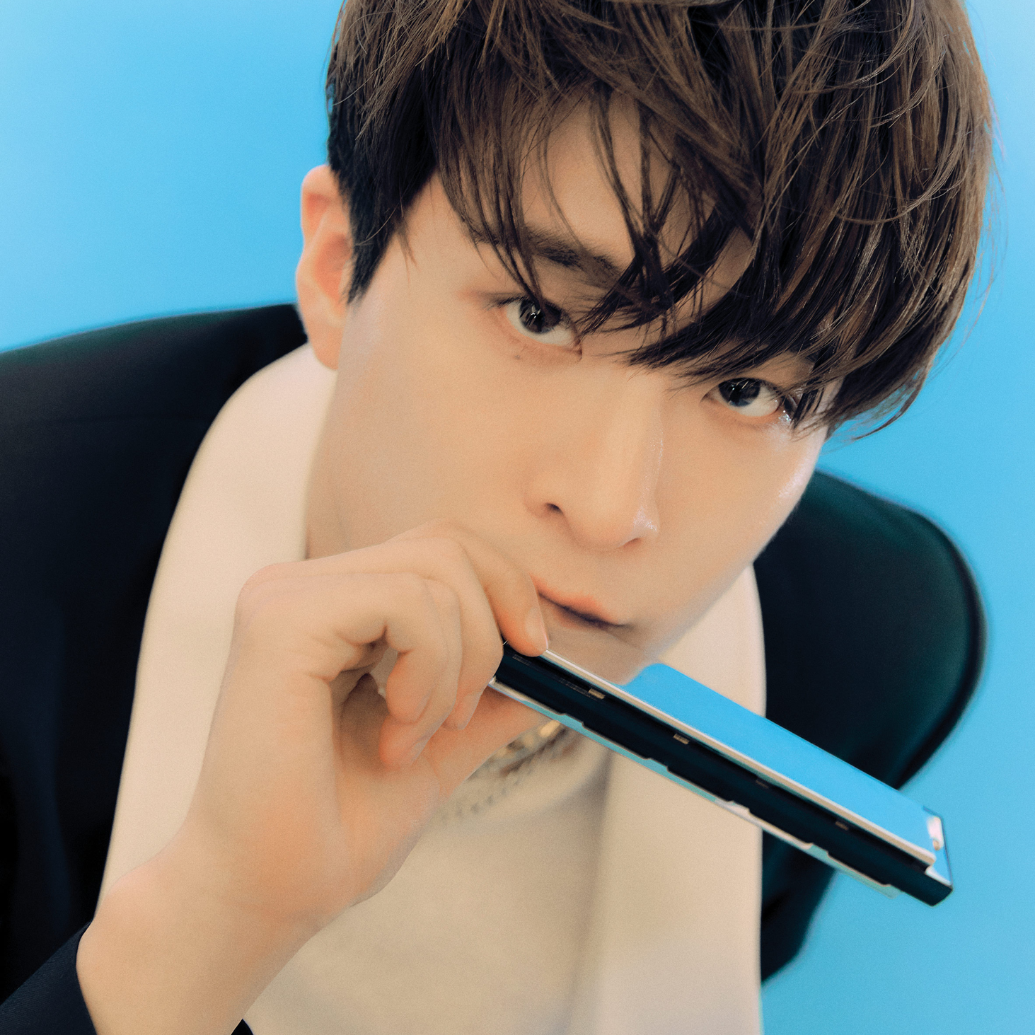 Behind-the-scenes cut of Youngjae (GOT7)