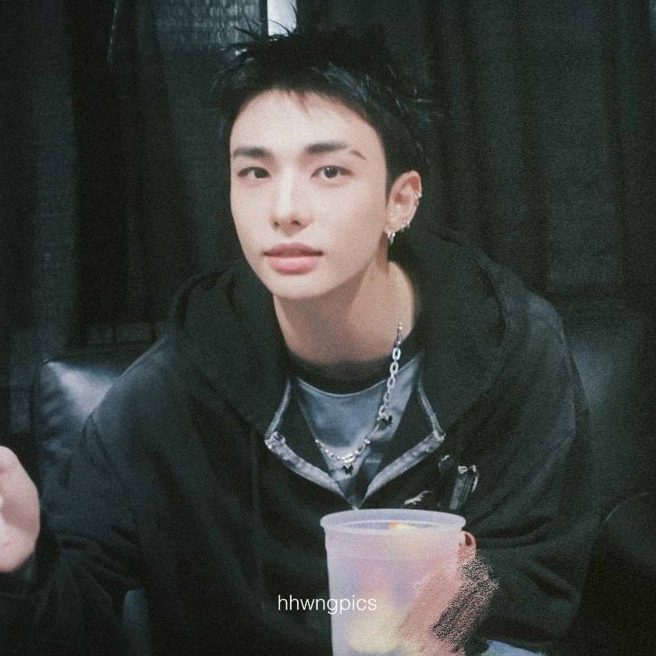 Recent activity shot of Hyunjin (Stray Kids)